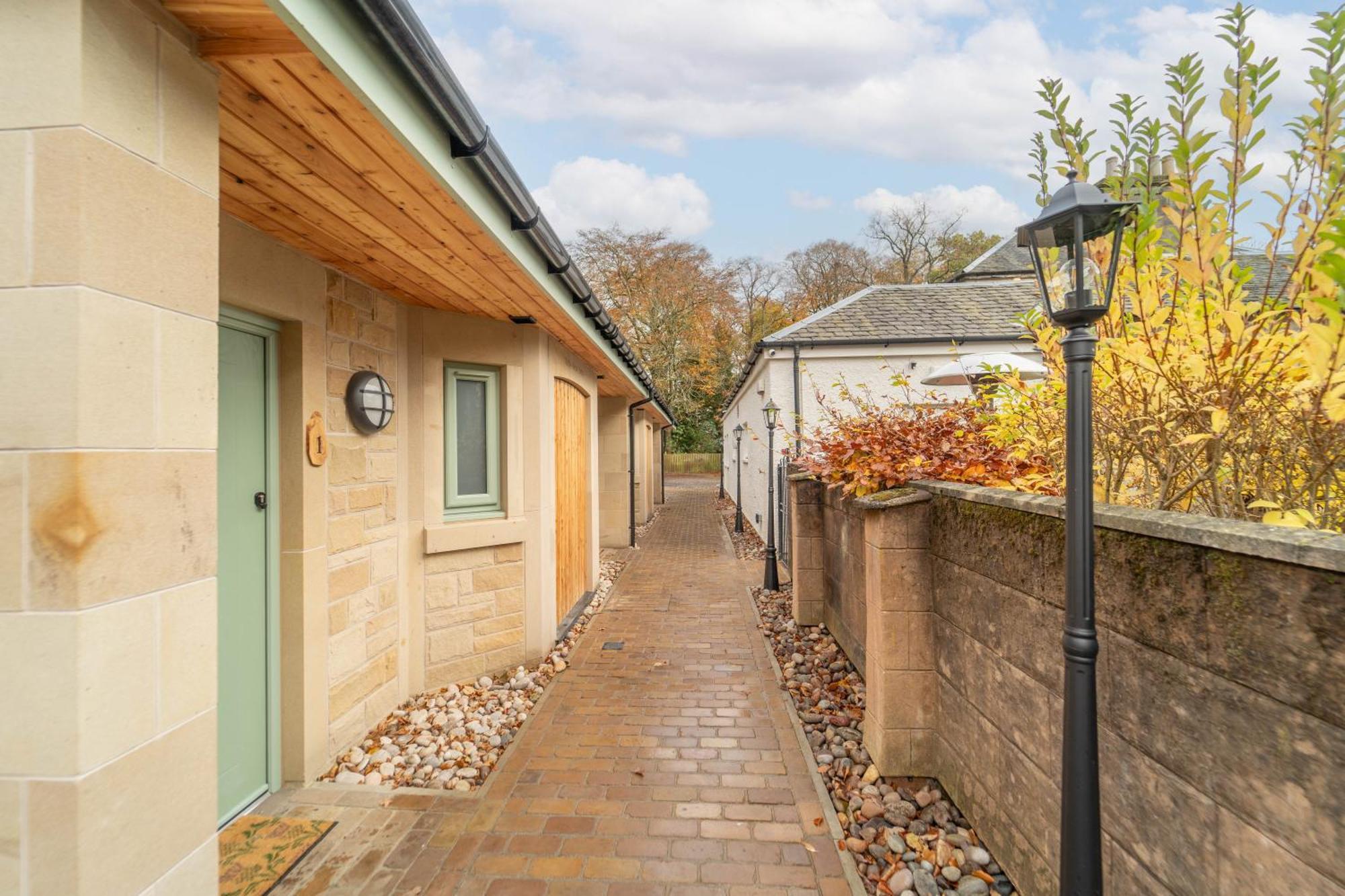Bankton House Hotel Livingston Exterior photo